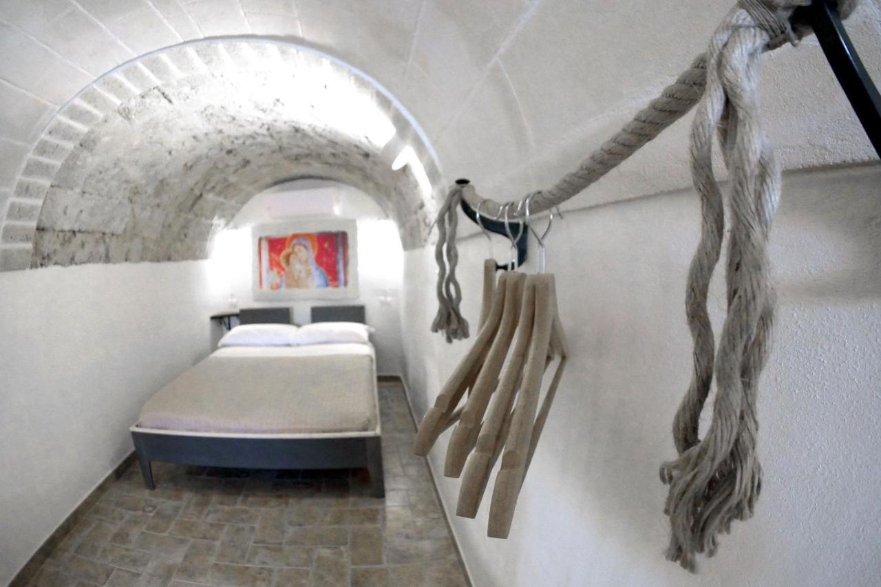 Bed and Breakfast La Pergola Ai Sassi Матера Екстер'єр фото