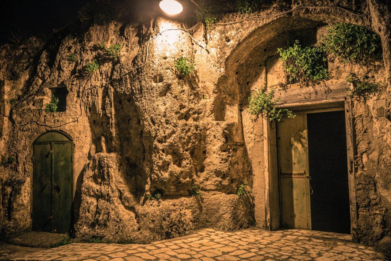 Bed and Breakfast La Pergola Ai Sassi Матера Екстер'єр фото
